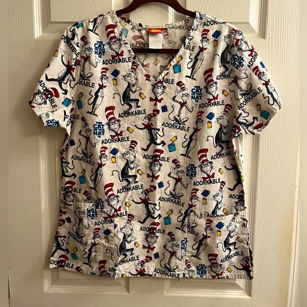 DR SEUSS SCRUB~TOP~